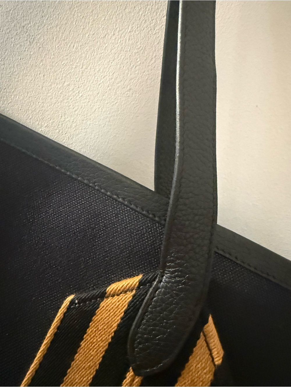 HERMES Pursangle Tote Black Mint Excellent Condition with dustbag - Picture 3 of 11